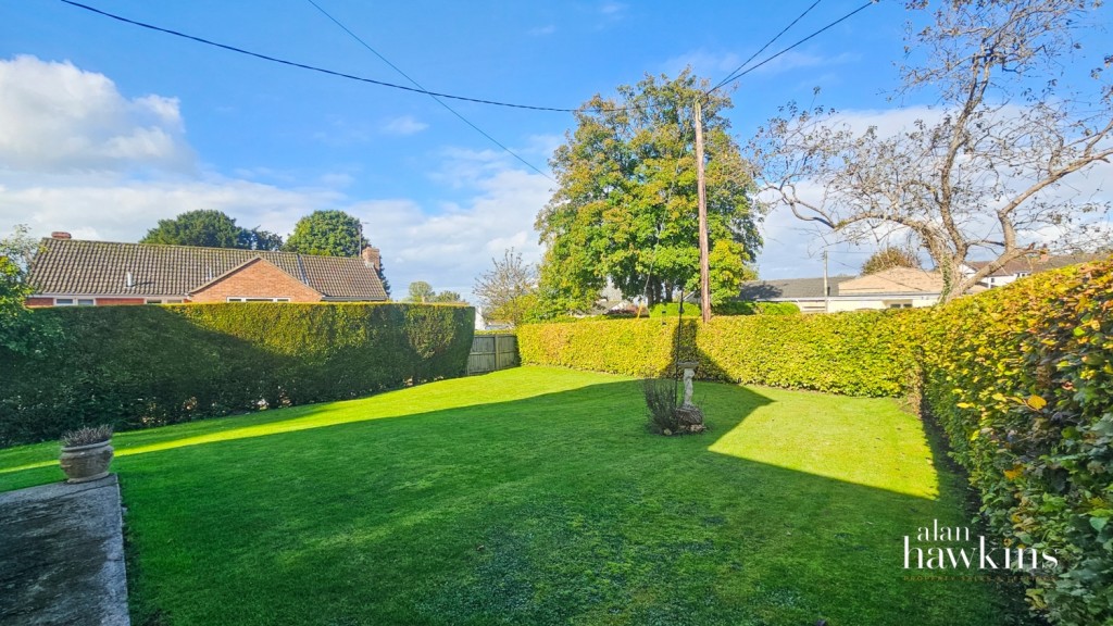 Images for Broad Town, Nr Royal Wootton Bassett, SN4 EAID:ahawkins BID:125896