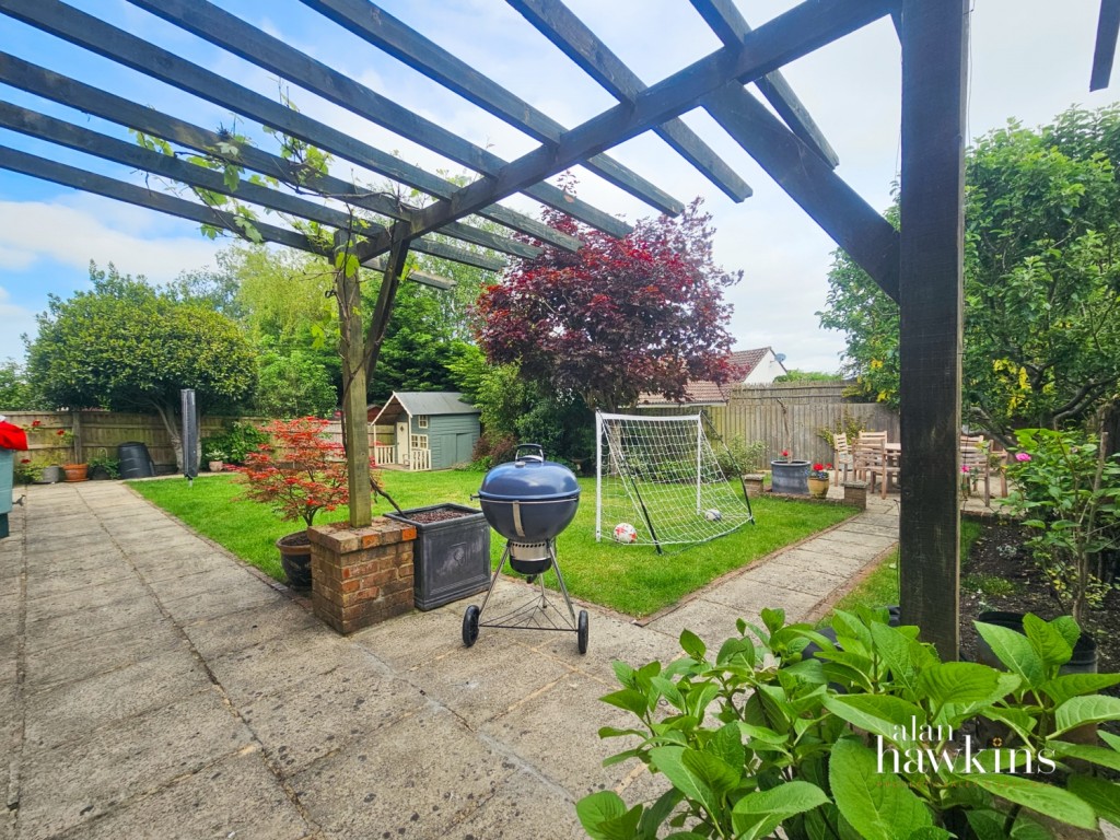 Images for Saltspring Drive, Royal Wootton Bassett, SN4 EAID:ahawkins BID:125896