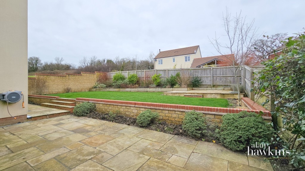 Images for Pool Meadow, Royal Wootton Bassett, SN4 EAID:ahawkins BID:125896