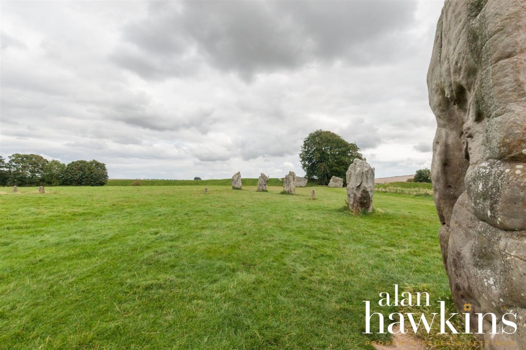 Images for Rawlins Park, Avebury, Marlborough EAID:11742 BID:1