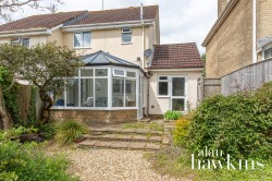 View Full Details for Middle Ground, Royal Wootton Bassett - EAID:11742, BID:1