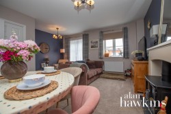 View Full Details for Hart Close, Royal Wootton Bassett SN4 7 - EAID:11742, BID:1