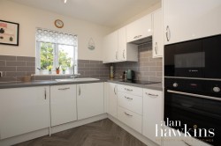 View Full Details for The Mulberrys, Royal Wootton Bassett - EAID:11742, BID:1