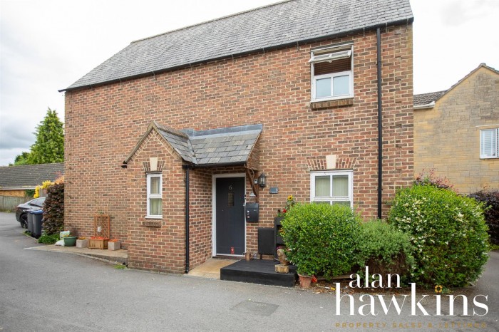 View Full Details for Buthay Court, Royal Wootton Bassett - EAID:11742, BID:1