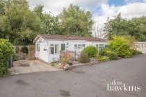 Images for Bungalow Caravan Park, Bradenstoke SN15