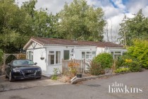 Images for Bungalow Caravan Park, Bradenstoke SN15