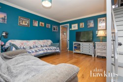 View Full Details for Saffron Close, Royal Wootton Bassett - EAID:11742, BID:1