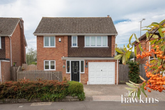 View Full Details for Englefield, Royal Wootton Bassett SN4 8 - EAID:11742, BID:1