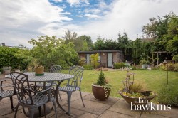 View Full Details for Englefield, Royal Wootton Bassett SN4 8 - EAID:11742, BID:1