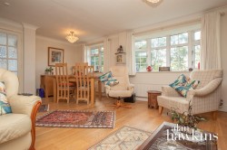 View Full Details for Kingsley Avenue, Royal Wootton Bassett SN4 8 - EAID:11742, BID:1