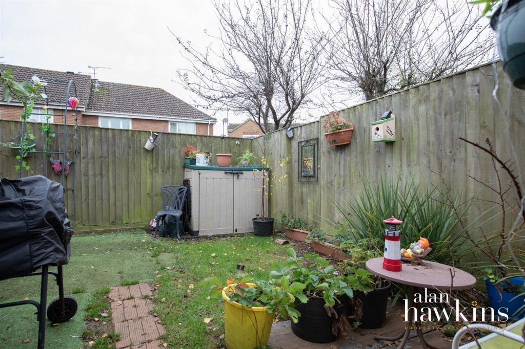 Images for Sycamore Close, Lyneham SN15 EAID:11742 BID:1