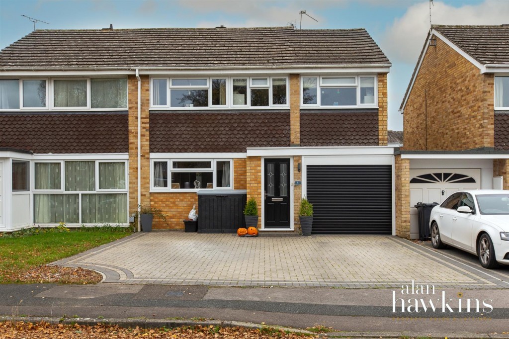 Images for Aspen Close, Royal Wootton Bassett EAID:11742 BID:1