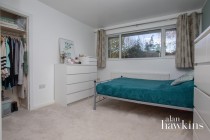 Images for Longleaze, Royal Wootton Bassett SN4 8